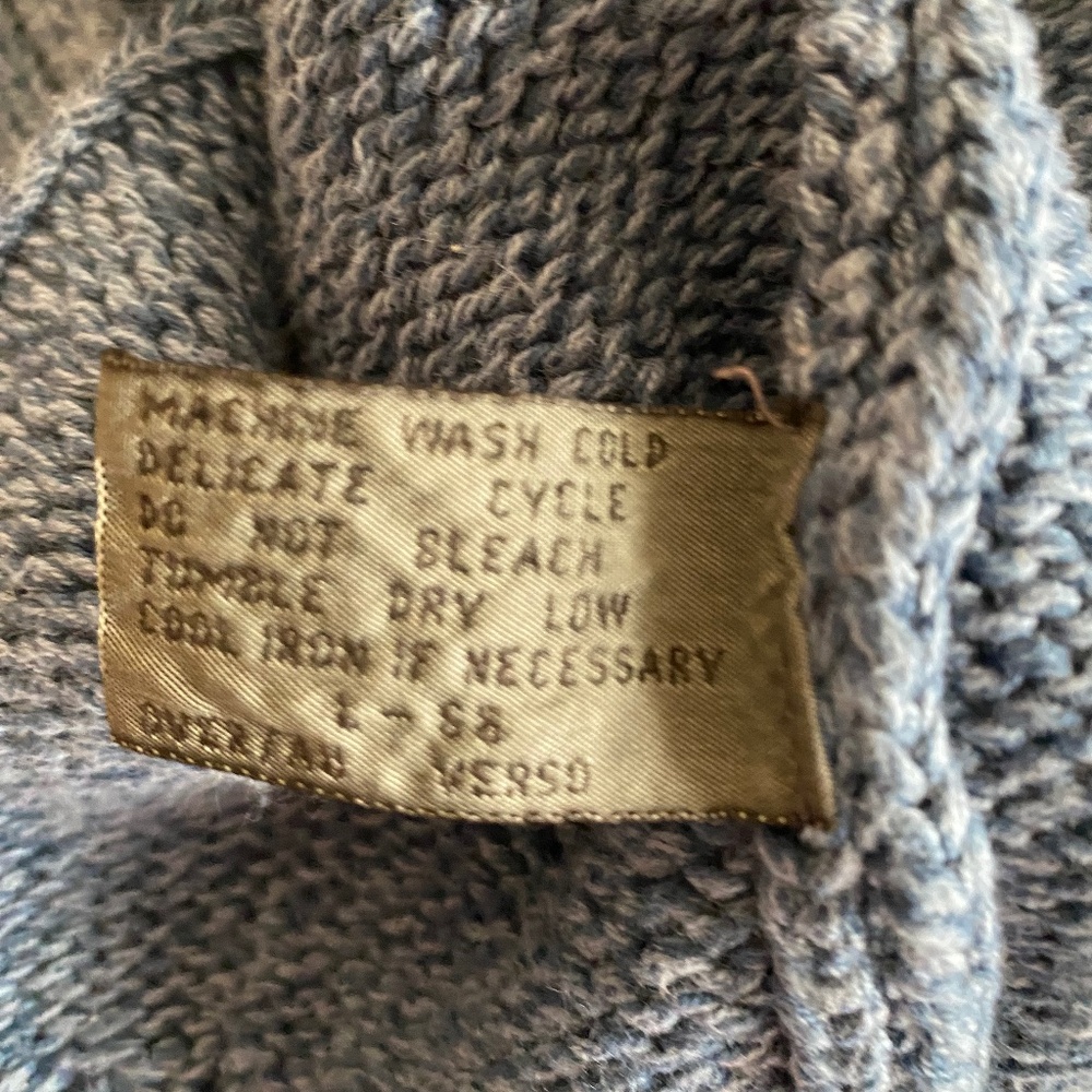 Liz Wear Sweater - Picture 5 of 6